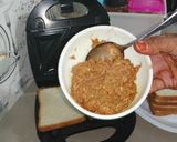 A picture of step 1 of Tuna sandwich.