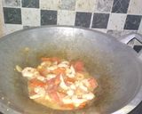 Foto langkah ke 5 dari resep Udang Tomat Tumis #SiapRamadhan.