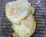 Foto langkah ke 1 dari resep Telor Ceplok Kecap😊.