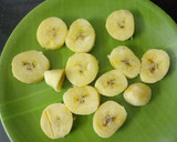நேந்திரம்பழ கீ ரோஸ்ட். ரெசிபி ஸ்டேப் 2 புகைப்படம்