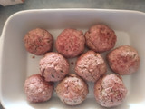 Ambóndigas rellenas de huevo