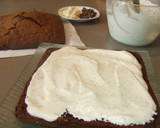 Foto del paso 7 de la receta: Bizcocho con relleno de crema de semillas de amapolas y chocolate Toblerone
