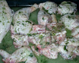 Foto del paso 4 de la receta: Pollo al horno al estilo mío