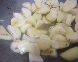 A picture of step 3 of Jeera saunf flavour potatoes.