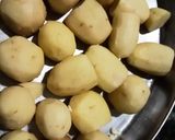 स्पेशल कश्मीरी दम आलू (special kashmiri aloo dum recipe in Hindi) रेसिपी चरण 1 फोटो