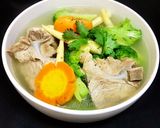Hình bước làm 3 của món Canh Bông Cải Nấu Sườn