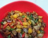 Foto langkah ke 5 dari resep Oseng oseng ati ampela kentang.