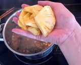 Hình bước làm 4 của món Canh gà ác hầm trám xanh