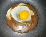 Foto langkah ke 4 dari resep Tumis Brokoli Telur Lada Hitam.