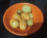 A picture of step 1 of Anda Masala.