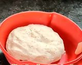 A picture of step 5 of Mathri recipe.