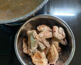 Foto langkah ke 1 dari resep Nasi Ayam Jamur RICE COOKER.