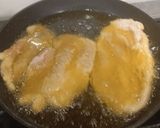 Foto del paso 5 de la receta Filetes de pechuga de pollo empanado