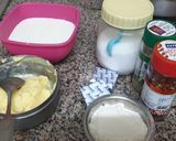 A picture of step 1 of White Sauce Pasta.
