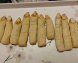 Foto del paso 5 de la receta: Galletas veganas dedos de bruja