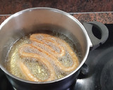 Foto del paso 4 de la receta: Churros caseros con mantequilla, a mi estilo (quedan muy suaves)
