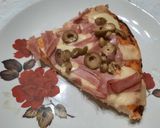 Foto del paso 7 de la receta: Pizza con alcuciles, hongos, jamón y cebolla