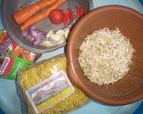 Foto langkah ke 1 dari resep Mie goreng ala Hajatan Jawa.