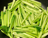 蒜炒小松菜 (油菜) / 簡單家常菜的食譜步驟4照片