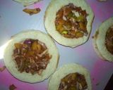 A picture of step 6 of Pizza disc sandwich.