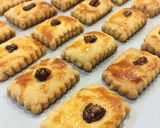 Foto langkah ke 5 dari resep Simple Peanut Cookies.