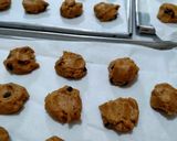 Foto langkah ke 5 dari resep Chocolate Chips Cookies.
