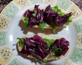 Foto del paso 2 de la receta: Montaditos de langostinos y aguacate