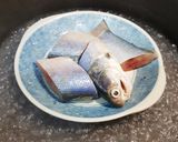午仔魚佐鳳梨洋蔥糖醋醬的食譜步驟3照片