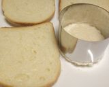 A picture of step 1 of Tartine di salmone.