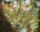 Foto del paso 8 de la receta: Pollo con langostinos al wok