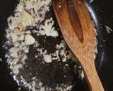 รูปขั้นตอนการทำที่ 3 ของ ผัดวุ้นเส้นสันในไก่