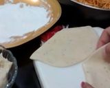 A picture of step 4 of Chowmein samosa.