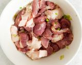 Hình bước làm 1 của món Thịt kho chả cá