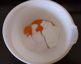 Almás piskóta recept fázis 3 fotója