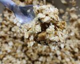 Foto del paso 4 de la receta: 🍎🍯 Apple crumble de avena, nuez y miel 🍎 sin masa 🍯🍎