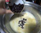 Foto del paso 5 de la receta: Panqueques 🥞 de harina de avena con plátano 🍌 con pasas 🍇 y algarrobina 🍯