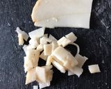 Savanyú káposztás-kolbászos-virslis leves recept fázis 5 fotója
