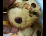 A picture of step 2 of Eclais Chocolate chip cookies.