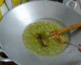 Gambar langkah 3 resipi Rendang Daging Istimewa.