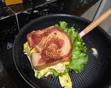 Foto langkah ke 6 dari resep Egg Sandwich.