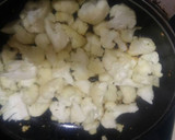 Foto del paso 2 de la receta: Coliflor frita con morcilla