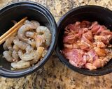 A picture of step 1 of Shrimp and Pork Simmered in Coconut Water.