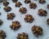 Foto langkah ke 4 dari resep Kue Semprit Coklat Jadul.