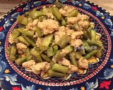 A picture of step 7 of Garlic Chicken and Long Beans Stir-Fry.