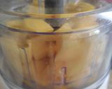 Une image de l'étape 1 de Panna cotta mangue et kiwi.