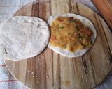 A picture of step 8 of Aalo bharay parathay.