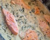 Une image de l'étape 5 de Pavés de saumon sauce à l'oseille en cocotte.