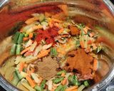 ஸ்பைசி வெஜிடேபிள் பிரியாணி (Spicy vegetable biryani recipe in tamil) ரெசிபி ஸ்டேப் 6 புகைப்படம்