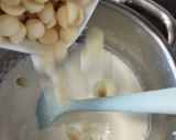 Φωτογραφία βήματος 5 της συνταγής Panna cotta (Πάννα Κόττα) με λευκή σοκολάτα και κουλί μάνγκο