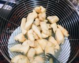 Foto langkah ke 2 dari resep Ayam Kecap Bawang Bombai🌼.